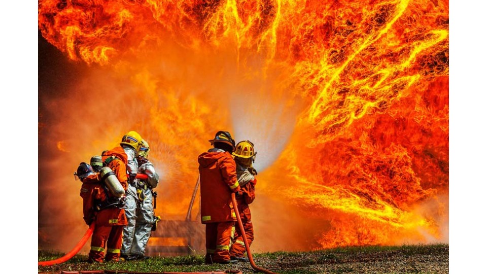 Lángálló ruházat: nem csak tűzoltók számára - eng